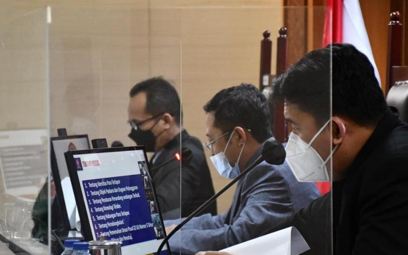 KPPU Bacakan Putusan Tender Jalan di Kendari